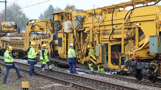 ProRail: Onzeker of er maandagochtend weer treinen rijden door Borne