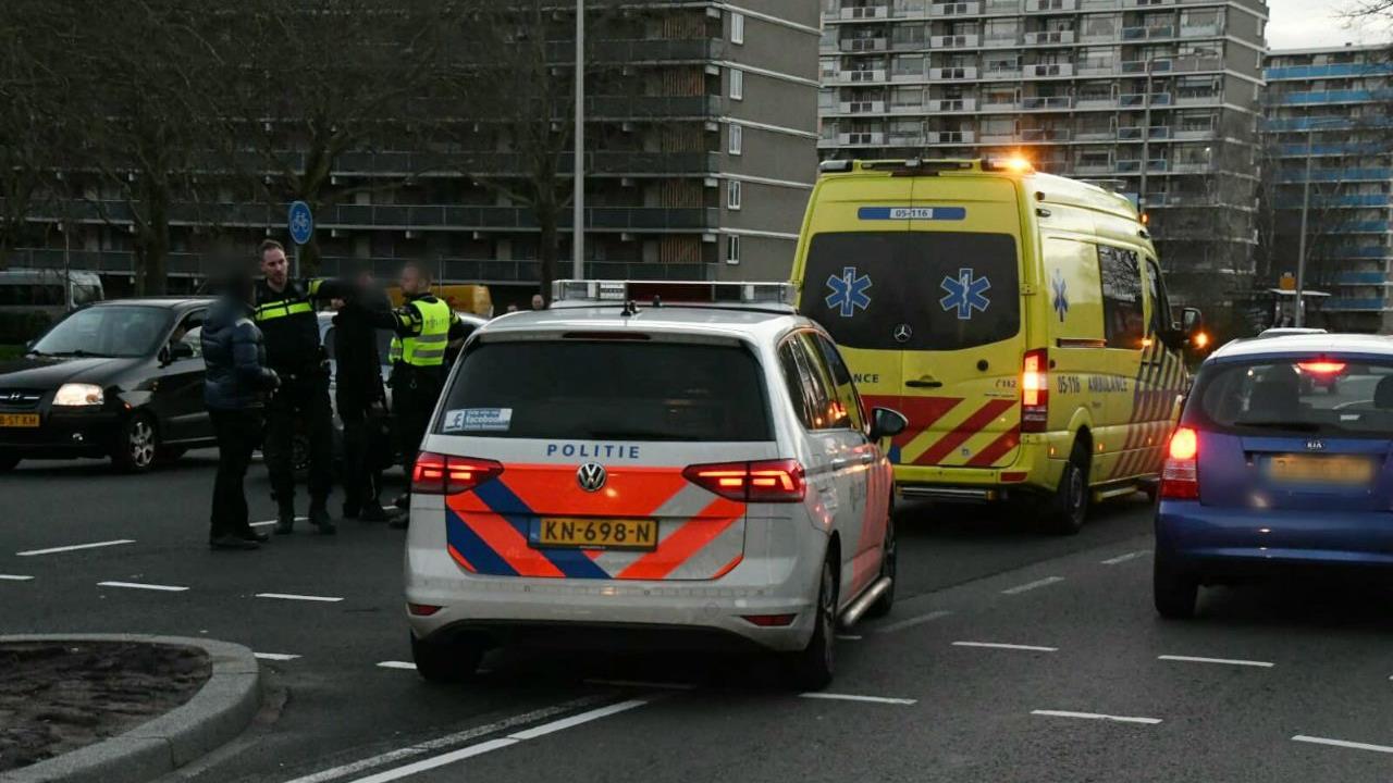 Fietser gewond bij aanrijding in Enschede.