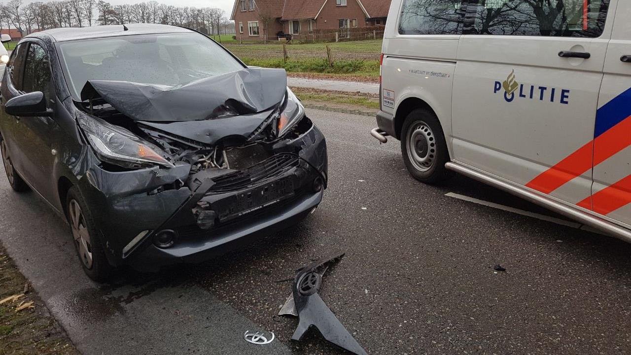 Automobilist gewond bij botsing in Geesteren door overstekend dier.